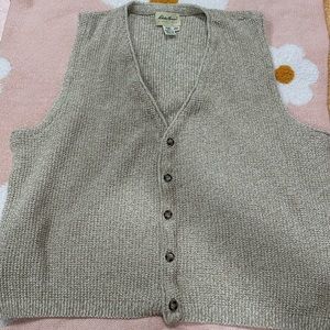 Eddie Bauer knitted men’s sweater vest